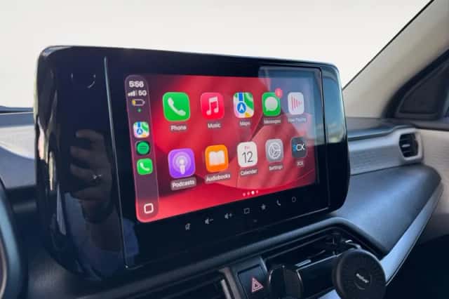 Suzuki Swift (2025) thumbnail 21