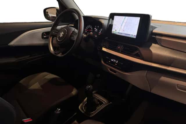 Suzuki Swift (2025) thumbnail 13