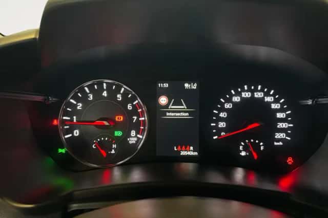 Suzuki Swift (2025) thumbnail 15