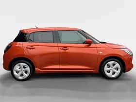 Suzuki Swift (2025) thumbnail 4