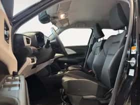 Suzuki Swift (2025) thumbnail 10