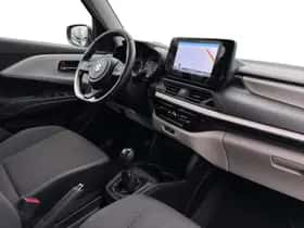 Suzuki Swift (2025) thumbnail 16