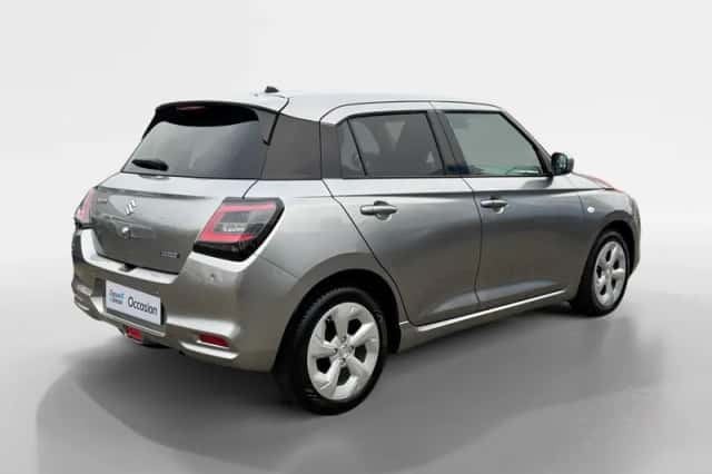 Suzuki Swift (2025) thumbnail 5