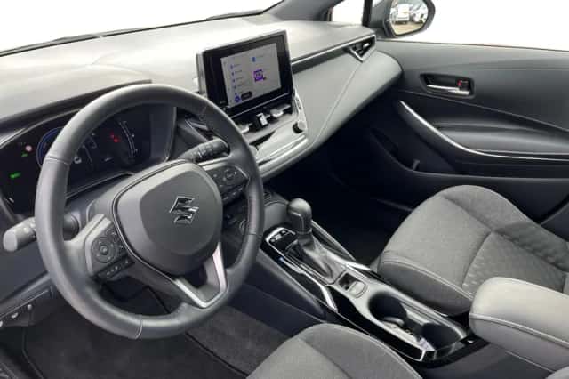 Suzuki Swace (2024) thumbnail 11