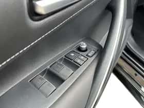 Suzuki Swace (2024) thumbnail 18