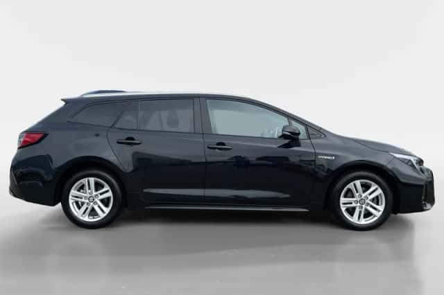 Suzuki Swace (2024) thumbnail 6