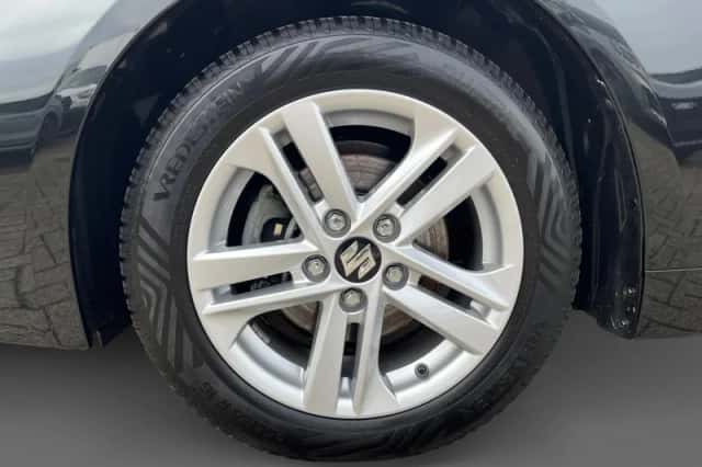 Suzuki Swace (2024) thumbnail 9