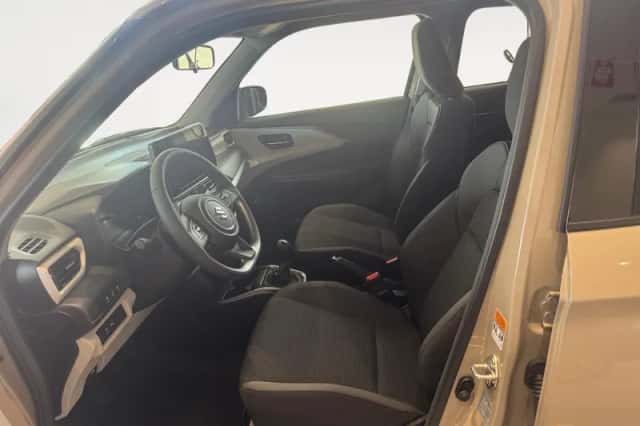 Suzuki Swift (2026) thumbnail 9