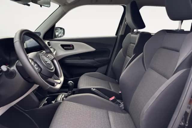 Suzuki Swift (2025) thumbnail 15