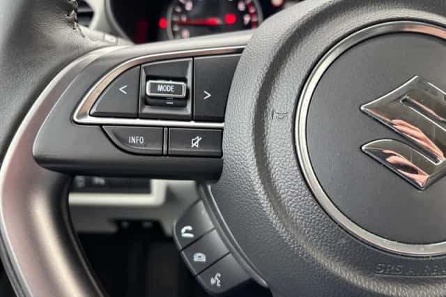 Suzuki Swift (2025) thumbnail 25