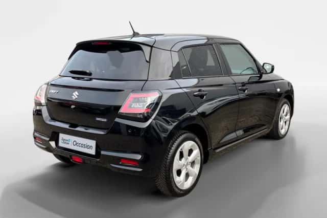 Suzuki Swift (2025) thumbnail 5