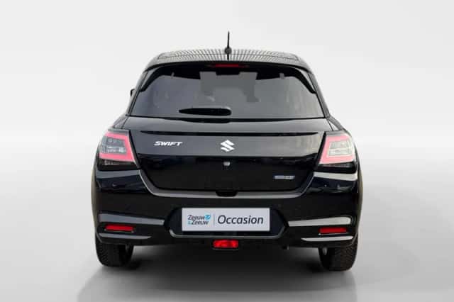 Suzuki Swift (2025) thumbnail 6