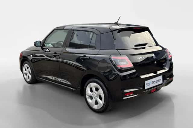 Suzuki Swift (2025) thumbnail 7