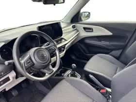 Suzuki Swift (2025) thumbnail 10