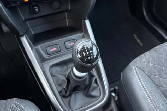 Suzuki Vitara (2023) thumbnail 26