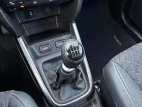 Suzuki Vitara (2023) thumbnail 26