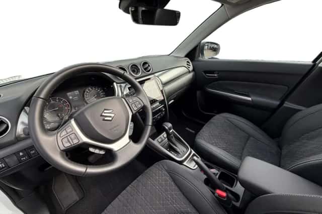 Suzuki Vitara (2025) thumbnail 15