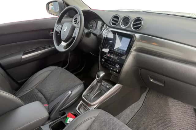 Suzuki Vitara (2025) thumbnail 17