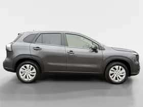 Suzuki S-Cross (2026) thumbnail 4