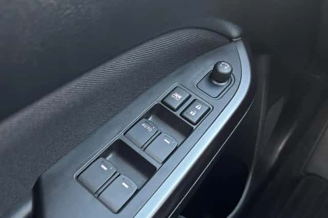 Suzuki Vitara (2023) thumbnail 15