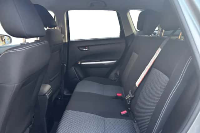 Suzuki Vitara (2023) thumbnail 17