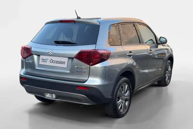 Suzuki Vitara (2023) thumbnail 5