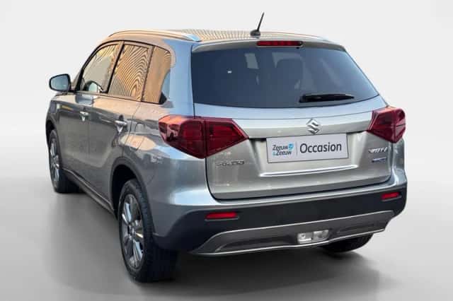 Suzuki Vitara (2023) thumbnail 7