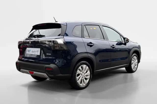 Suzuki S-Cross (2026) thumbnail 6