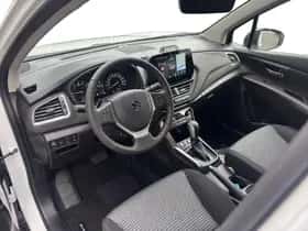 Suzuki S-Cross (2026) thumbnail 8