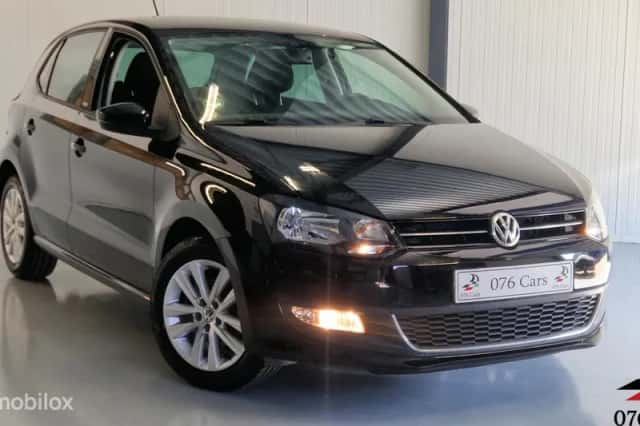 Volkswagen Polo (2011) thumbnail 3