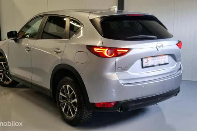 Mazda CX-5 (2018) thumbnail 5