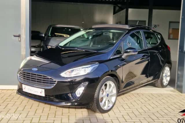 Ford Fiesta (2018) thumbnail 2