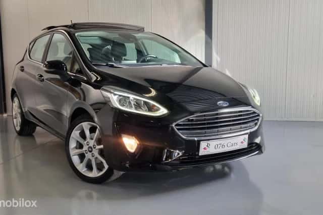 Ford Fiesta (2018) thumbnail 4