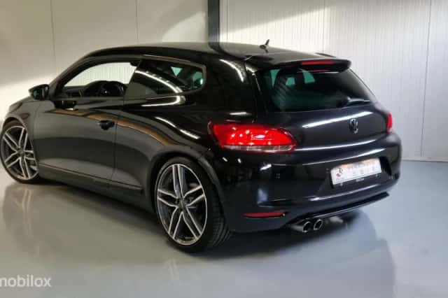 Volkswagen Scirocco (2010) thumbnail 5