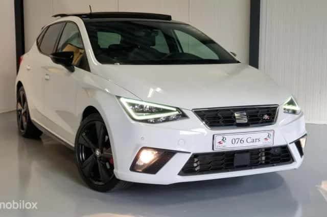 SEAT Ibiza (2020) thumbnail 4