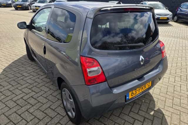 Renault Twingo (2011) thumbnail 4