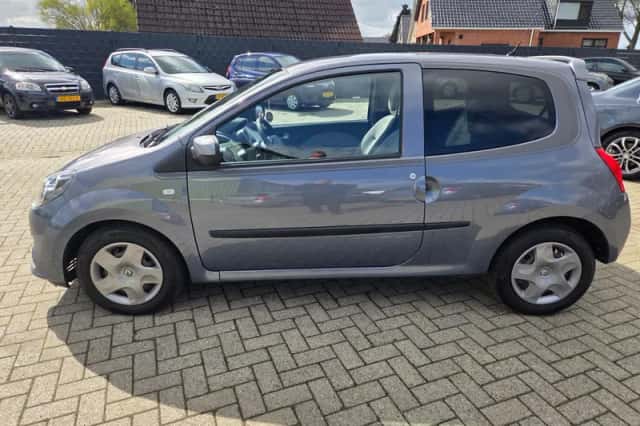 Renault Twingo (2011) thumbnail 5