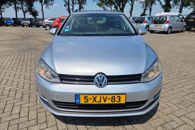 Volkswagen Golf (2014) thumbnail 6