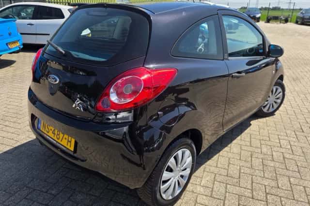 Ford Ka (2009) thumbnail 3