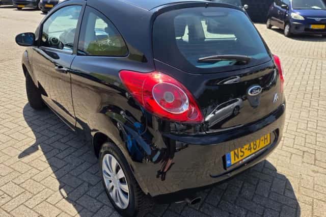 Ford Ka (2009) thumbnail 4