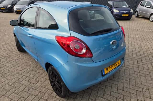 Ford Ka (2011) thumbnail 4