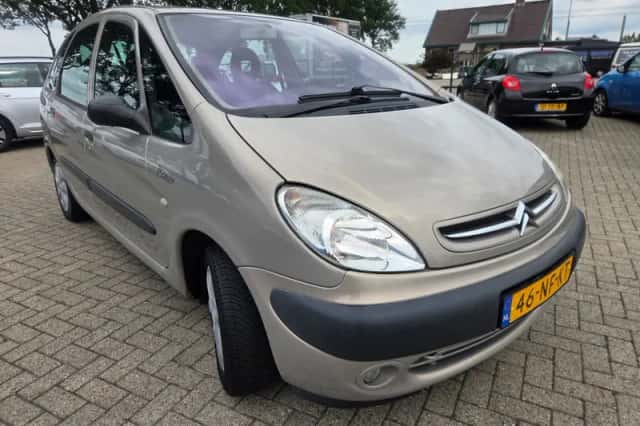 Citroën Xsara Picasso (2003) thumbnail 2