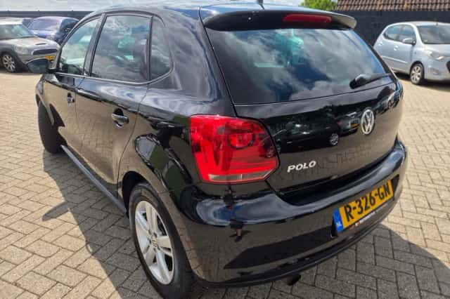 Volkswagen Polo (2012) thumbnail 4