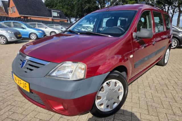 Dacia Logan MCV (2007) thumbnail 1