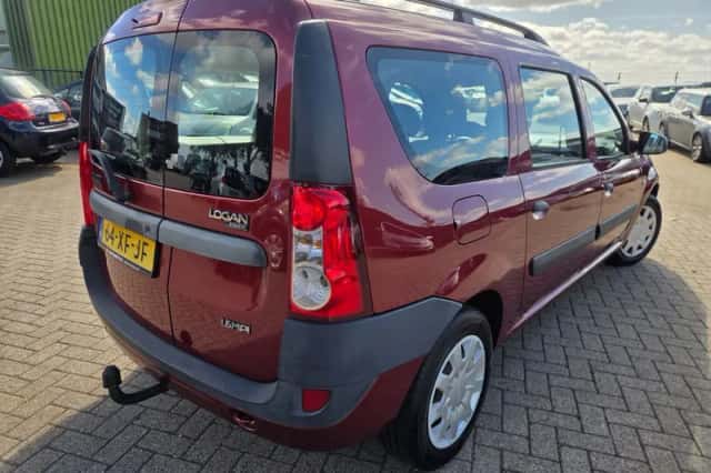 Dacia Logan MCV (2007) thumbnail 3