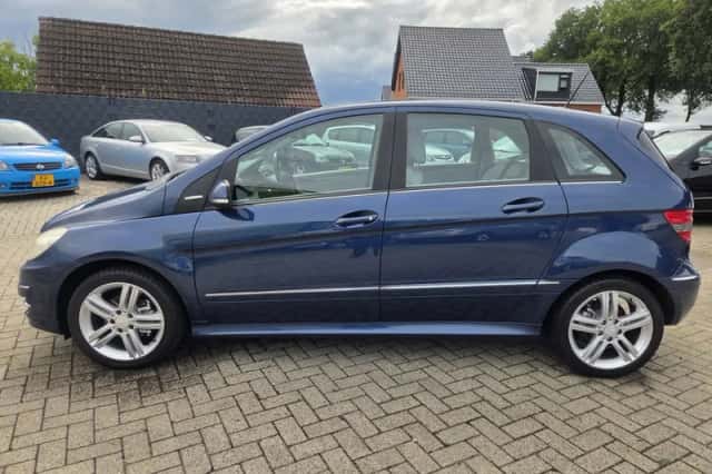 Mercedes-Benz B-Klasse (2009) thumbnail 5