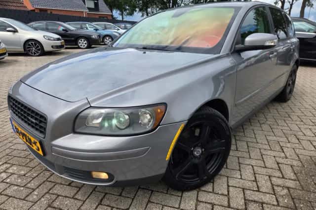 Volvo V50 (2006) thumbnail 1