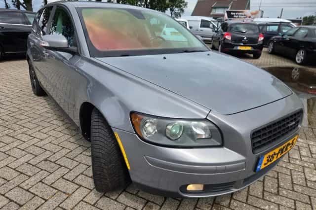 Volvo V50 (2006) thumbnail 2