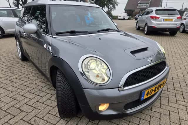 MINI Clubman (2007) thumbnail 2