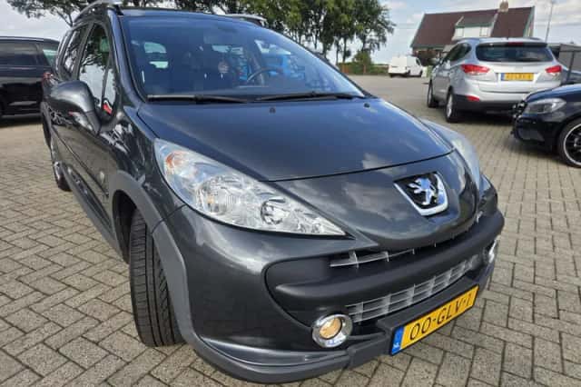 Peugeot 207 (2008) thumbnail 2